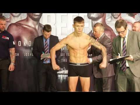 CHARLIE EDWARDS v RICKY LITTLE - OFFICIAL WEIGH IN & HEAD TP HEAD / BRITISH BEEF