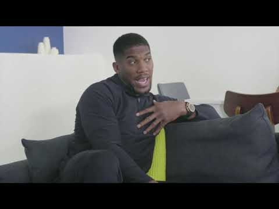 ANTHONY JOSHUA EXPLAINS WHY DEONTAY WILDER 'WILL DEFINITELY' BEAT TYSON FURY / & ON WHYTE-CHISORA
