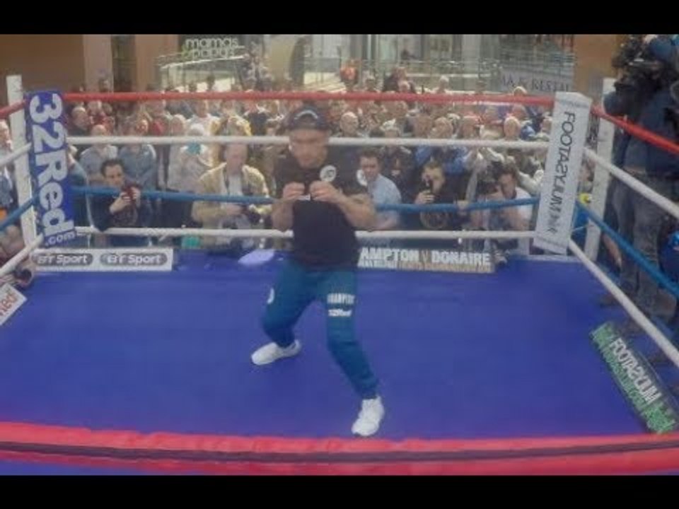 'YOU WILL SEE THE PERFOMANCE OF MY CAREER' - CARL FRAMPTON SHADOW BOXES IN FRONT OF FANS