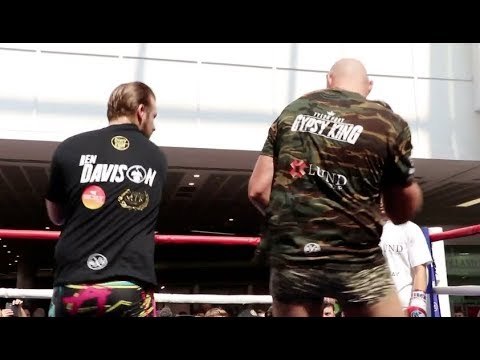 DOUBLE TROUBLE! - GYPSY BOYS TYSON FURY & ISAAC LOWE BATTER THE PADS IN WORKOUT w/ BEN DAVISON