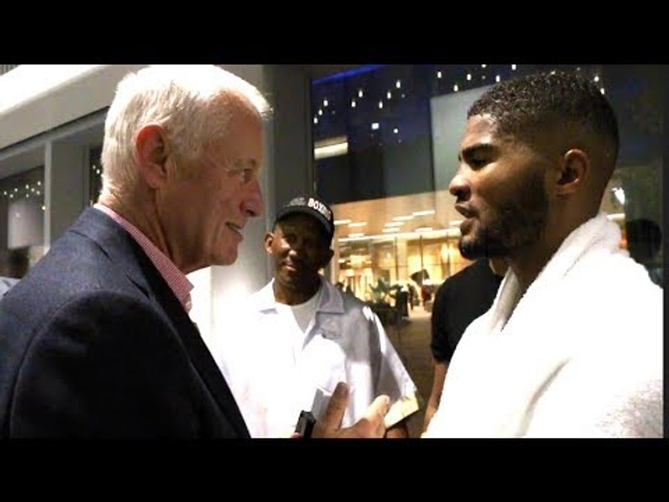 'ONLY 5 OR 6 FIGHTERS OUT THERE EARN REAL MONEY - BARRY HEARN TELLS ANTHONY SIMS JR IN CHICAGO