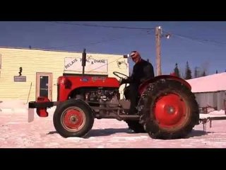 Valcourt : Les patenteux - QC12