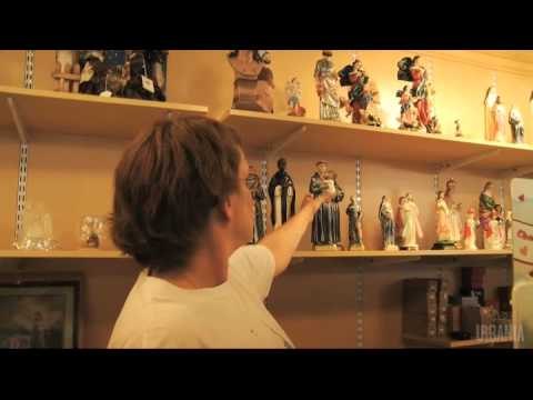 Sainte-Anne de Beaupré : Line Asselin, spécialiste des statuettes miraculeuses - QC12