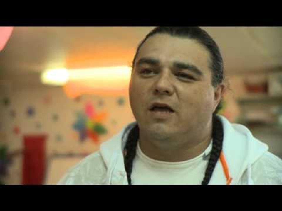 La réserve de Wemotaci : Professeur, danseur, drummer - QC12