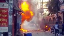 ঢাকা চকবাজার অগ্নিকাণ্ডের দৃশ্য দেখুন See the Chawkbazar fire scene in Dhaka - AnyNews24