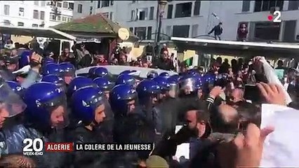 Algérie : la jeunesse ne veut pas d'un cinquième mandat pour Bouteflika