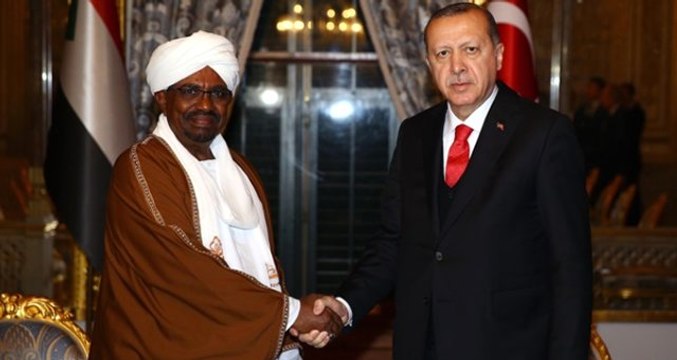 Son Dakika! Sudan'da Hükümet Feshedildi! Ülkede 1 Yıl OHAL İlan Edildi