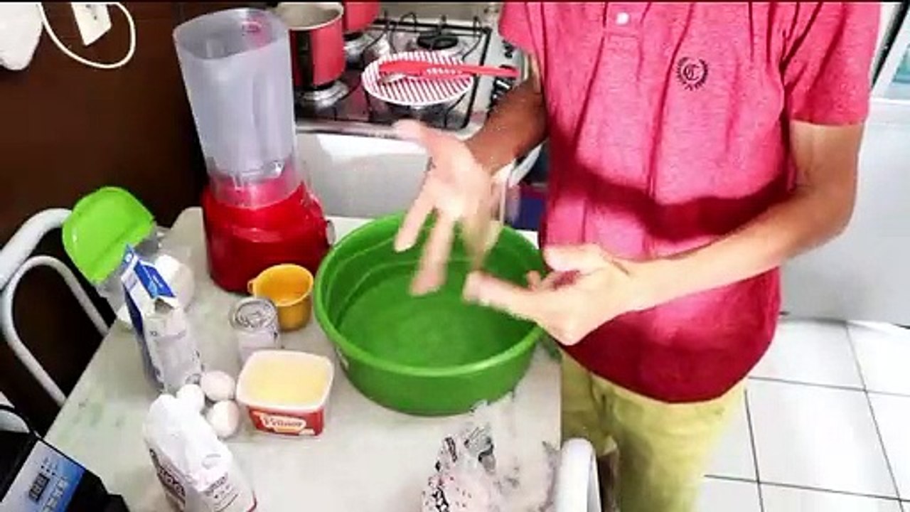 Bolo Mole com Leite Condensado Tradicional top