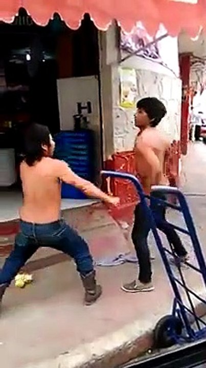 briga de bebado  mais engraçada que voce vai ver