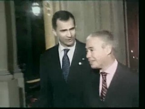 El Príncipe y Chávez, juntos pero lejos