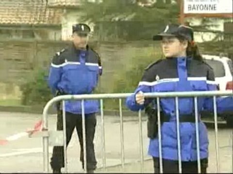 Detenidos cerca de Toulouse dos presuntos etarras que participaron en el atentado del sábado