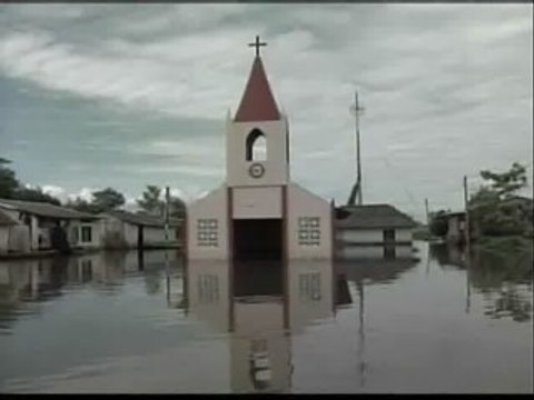 Bocas de San Antonio sufre graves inundaciones
