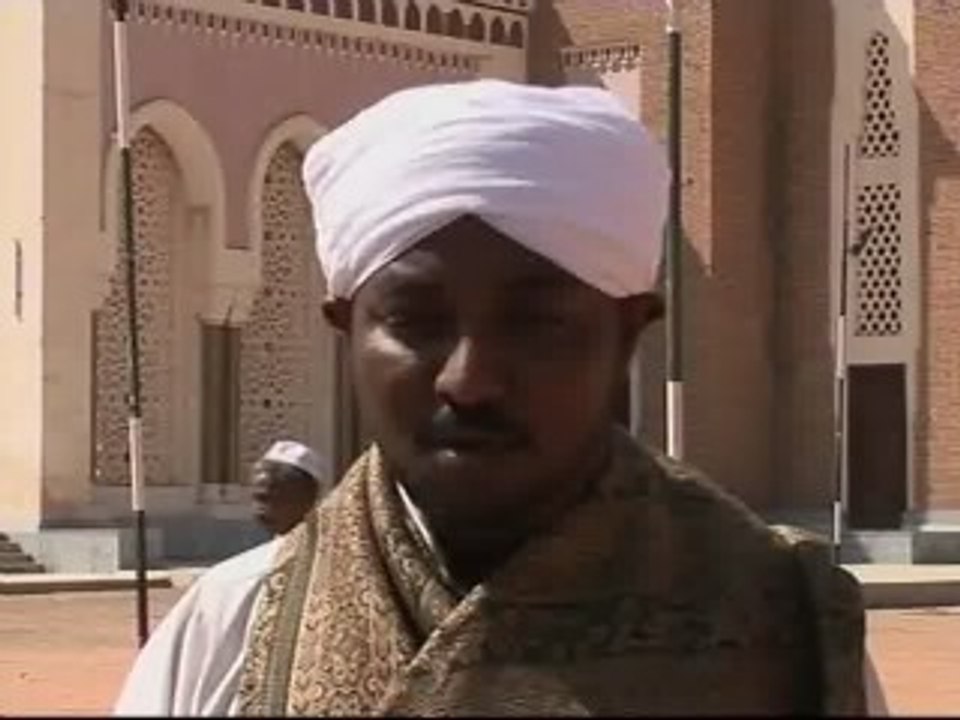 Una profesora, detenida en Sudán por llamar Mahoma a un osito de peluche