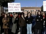 Los alumnos de un colegio de Granada no asisten a clases por problemas con una profesora