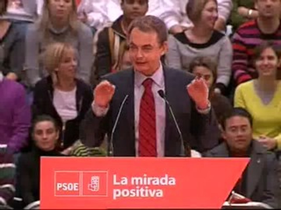 Zapatero "acepta" la candidatura del PSOE a la presidencia del Gobierno