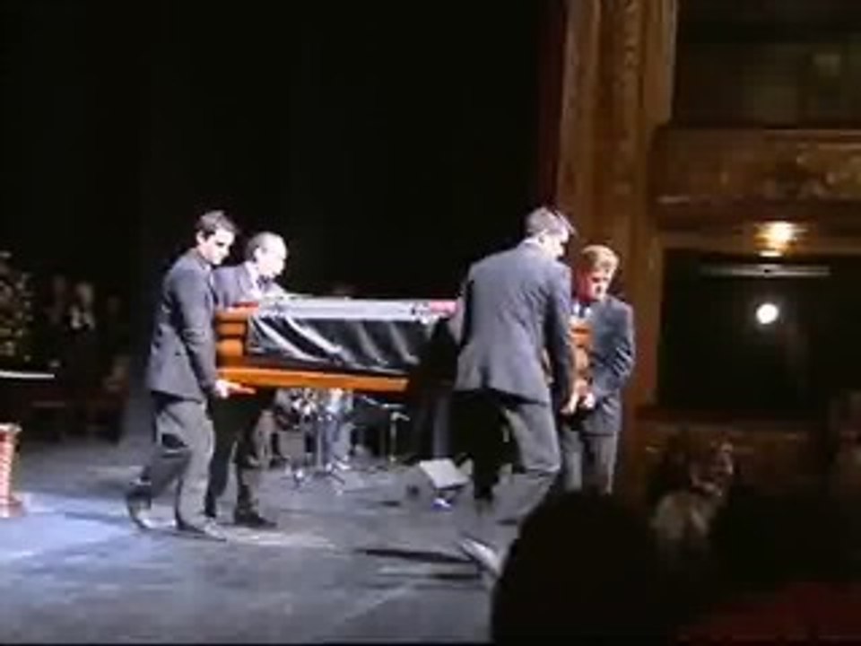 Una ovación despide a Fernán Gómez en el Teatro Español