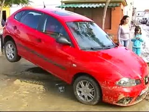 Las lluvias torrenciales arrasan la localidad sevillana de Utrera