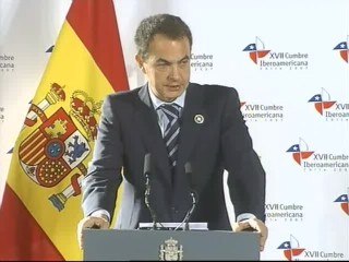 Zapatero le dice a Chávez que hay que respetar a todo el mundo