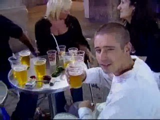 Los seguidores del Glasgow Rangers inundan Barcelona