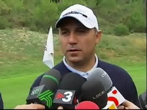 Stoichkov responde a Schuster: Federer ha perdido los dos últimos torneos así que tampoco ha apre