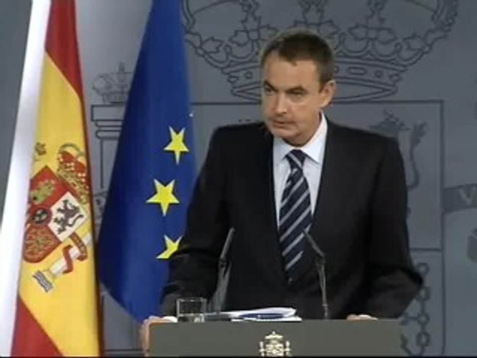 Zapatero llama a "trabajar unidos frente al terrorismo"