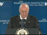 Dick Cheney advierte a Irán por su programa nuclear