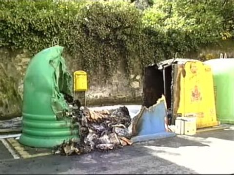 Detenido un menor en Guipúzcoa por quemar tres contenedores