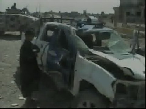 Al menos siete muertos en dos atentados con coche bomba en Irak