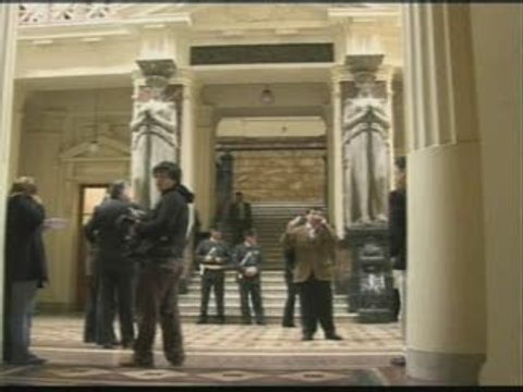 La justicia chilena detiene a la viuda y a los hijos de Pinochet por corrupción