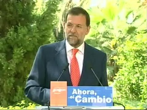 Rajoy asegura que la propuesta de Ibarretxe es ilegal y un desafío al Estado