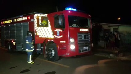 Download Video: Princípio de incêndio em residência mobiliza o Corpo de Bombeiros