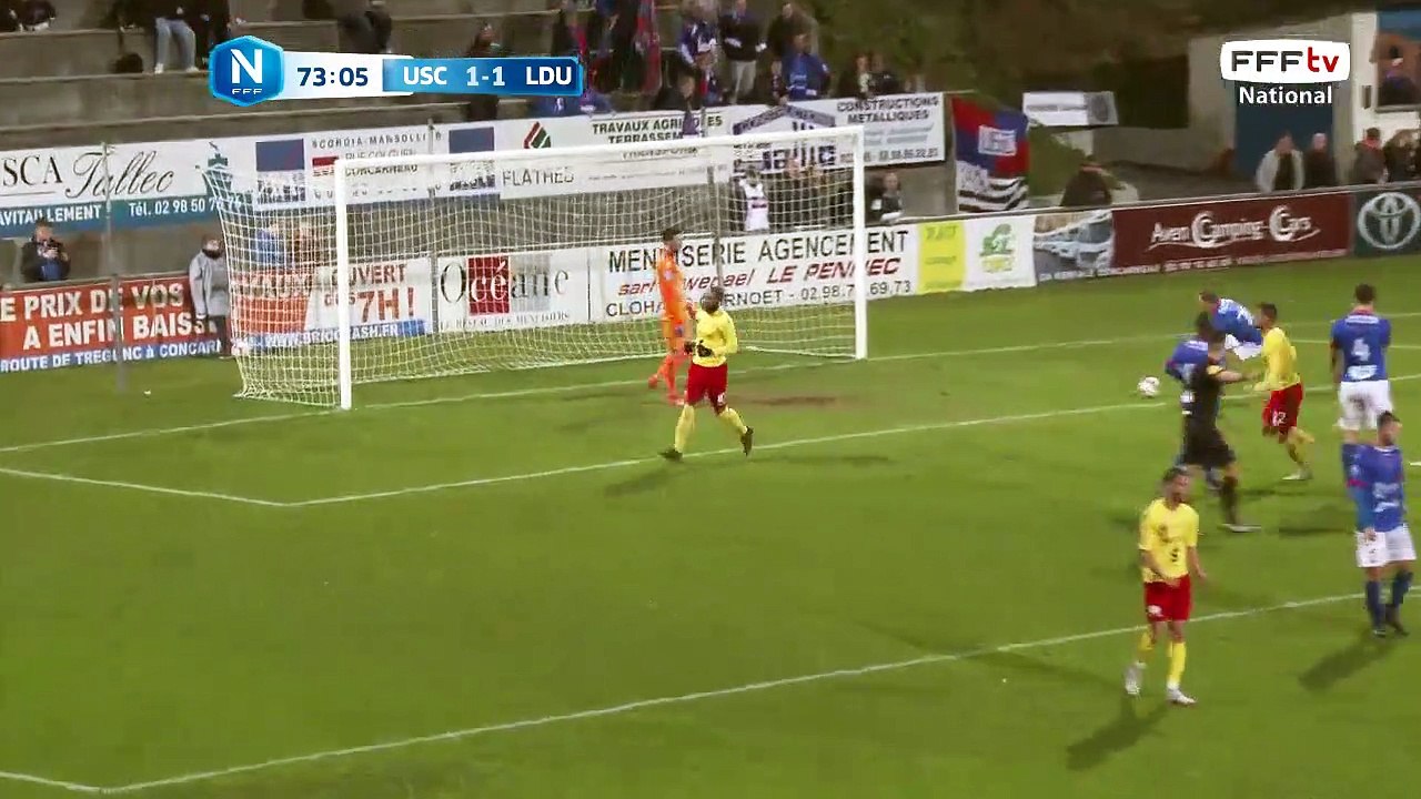 C. Julienne convertit ce pénalty ! 1-2 !