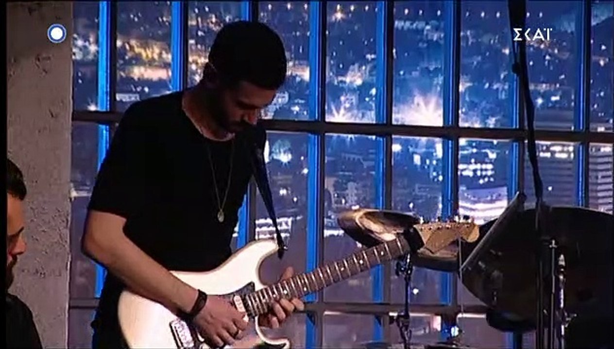 Είναι επίσημο! Το «Στην υγειά μας βρε παιδιά» ξ...