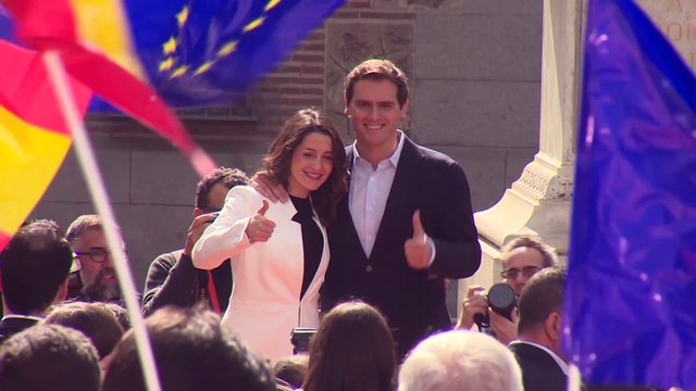 Los partidos políticos encienden una precampaña marcada por Cataluña