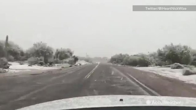 Rare snow day in the Southwest