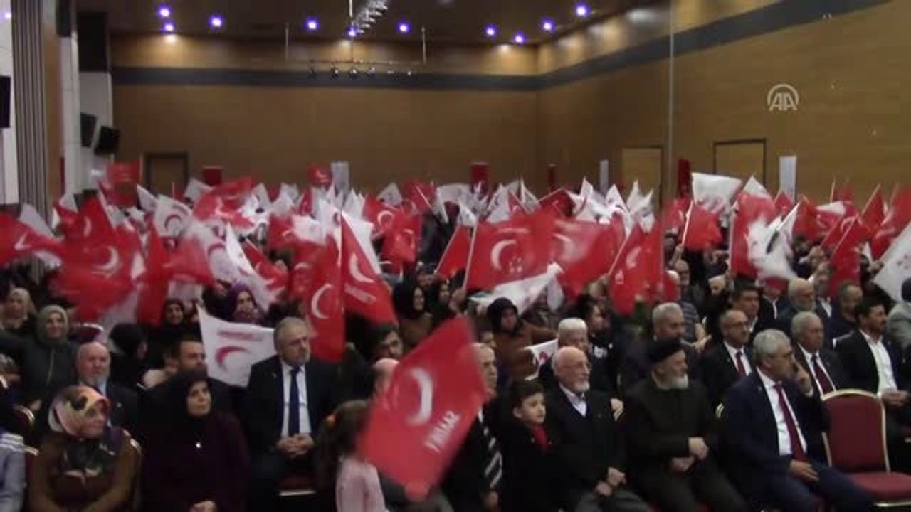 Saadet Partisi Genel Başkanı Temel Karamollaoğlu