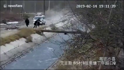 Un garçon sauvé de la noyade