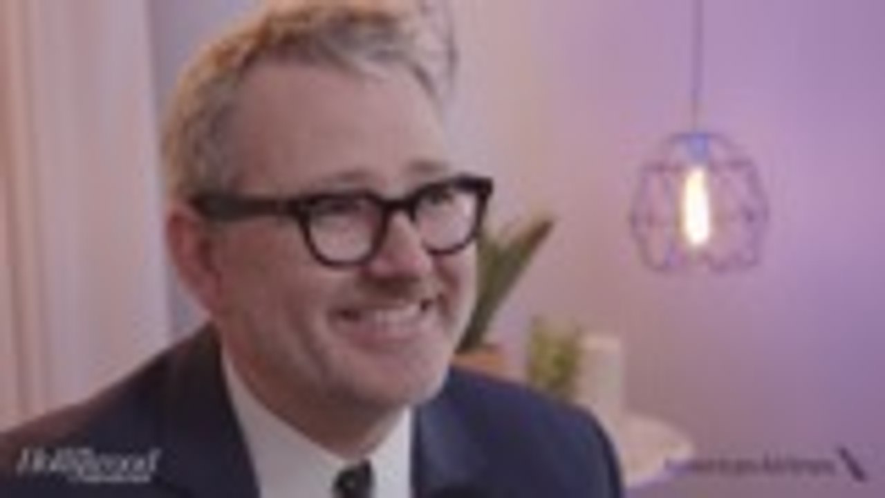 Director Morgan Neville Talks Strangers "Spontaneously Hugging" After 'Won't You Be My Neighbor?' Screenings | Spirit Awards 2019