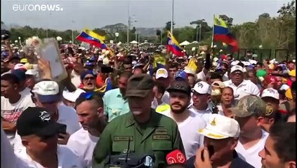Nicolás Maduro corta relações com a Colômbia