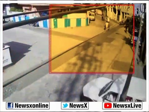 Chain Snatching Caught in Cctv Video in Indore, Madhya Pradesh