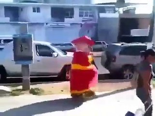 Когда друг устроился работать аниматором.