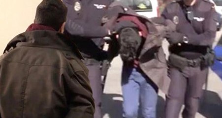 Cani Adam, Öldürdüğü Annesini Pişirip Köpeğiyle Birlikte Yedi