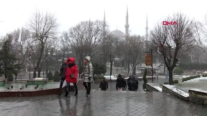 İstanbul- Kar, İstanbul'u Beyaza Bürüdü