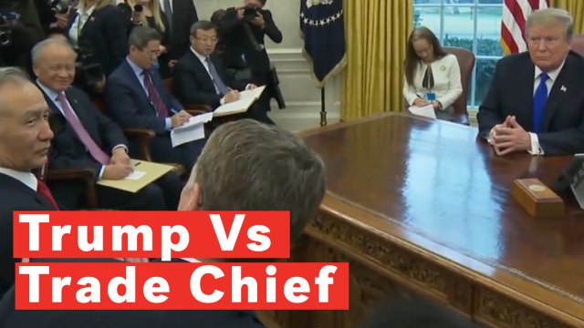 Trump Disagrees With Trade Chief In Front Of Chinese Officials And The Press