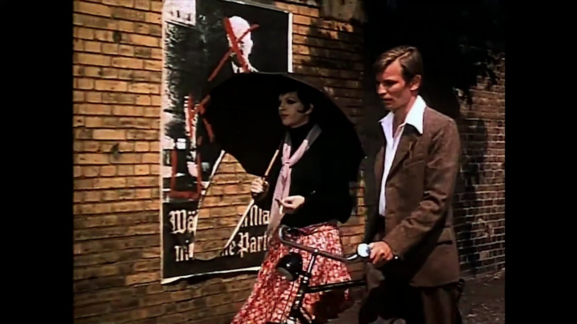 Cabaret Movie (1972) - Liza Minnelli, Michael York, Helmut Griem - video  Dailymotion