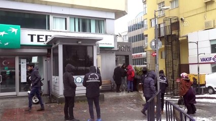 Şişli'de kazara kendini vuran polis yaralandı - İSTANBUL