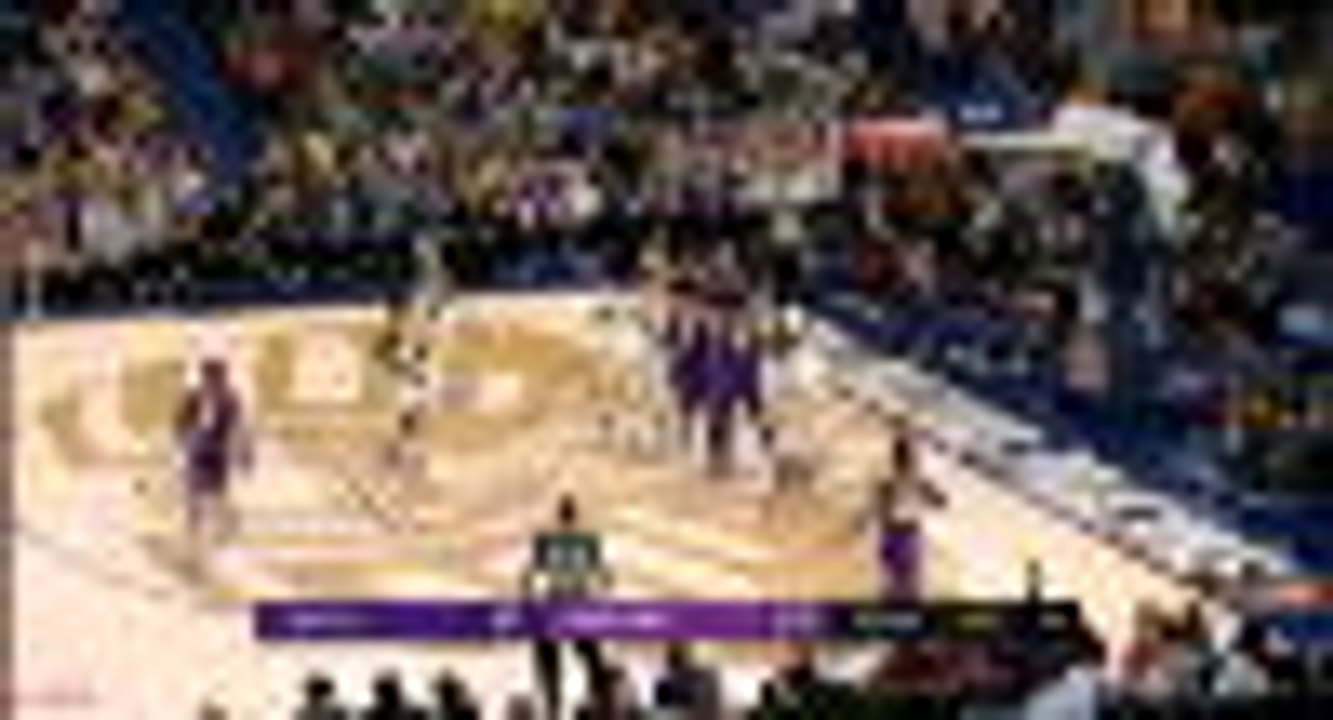 LeBron peaks early in Lakers loss