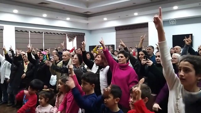 2053 işitme engelli 'işaret dili ile İstiklal Marşı' okuyacak - İSTANBUL