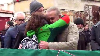 Milli dansçı Kaan Özelçam son yolculuğuna uğurlandı - BALIKESİR