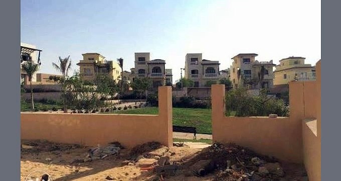 فيلا 370 م للبيع بكمبوند هايد بارك أرخص فيلا فى القاهرة الجديدة